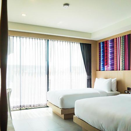 Glow Pattaya Exterior foto